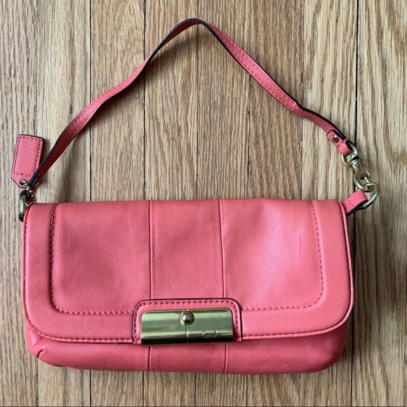 Coach Coral Wristlet/Purse - Picture 6 of 9